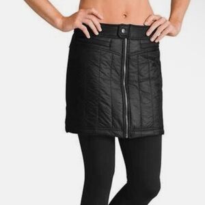 Athleta Black Insulated Quilted Puffer Zip Front Skirt Size 8